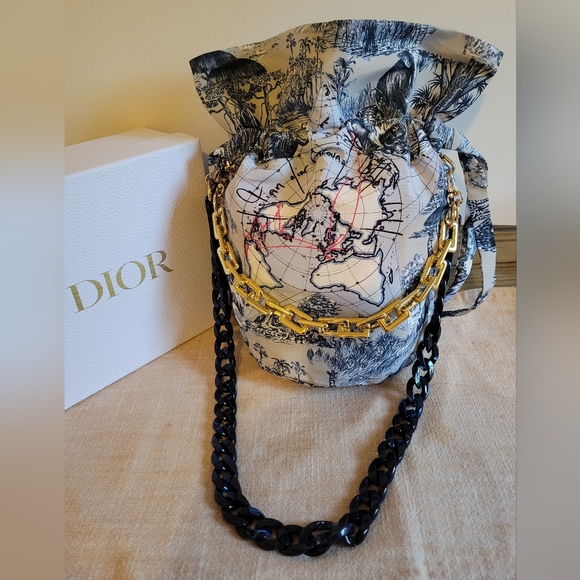 DIOR Around the World Bucket Bag - Picture 1 of 6